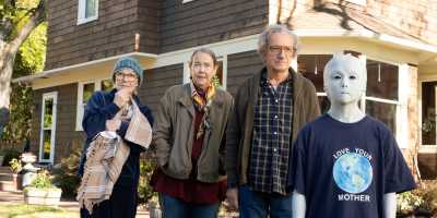 Jane Curtin, Harriet Sansom Harris, Ben Kingsley and Jade Quon in a scene from “Jules” (Bleecker Street)