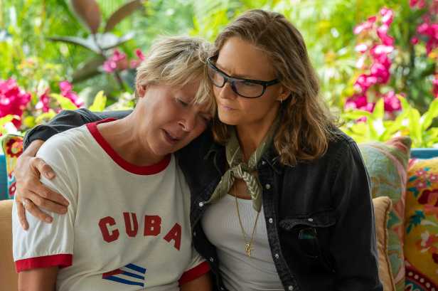Annette Bening as Diana Nyad and Jodie Foster as Bonnie Stoll in "Nyad." (Kimberley French/Netflix)