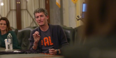 "For Love & For Life: No Ordinary Campaign" follows the life of Brian Wallach and his wife Sandra in the aftermath of his ALS diagnosis at age 37.