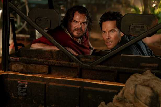 Doug (Jack Black) and Griff (Paul Rudd) in "Anaconda." (Sony Pictures Entertainment)