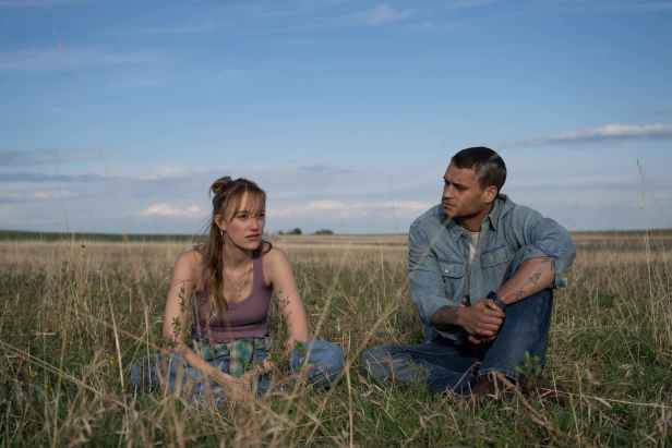 Kenna (Maika Monroe) and Ledger (Tyriq Withers) in “Reminders of Him,” (Michelle Faye/Universal Pictures)